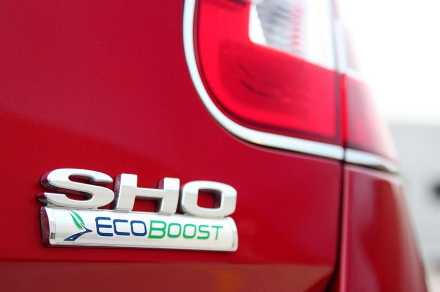  Ford Taurus SHO 2010 года  (фото 57 из 248)